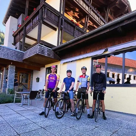 Otel Fruehstueckspension *