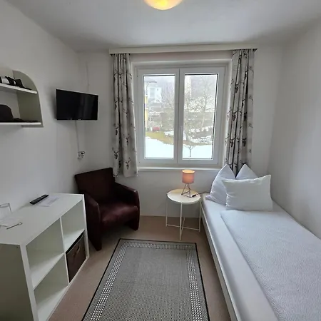 Fruehstueckspension Hotel *