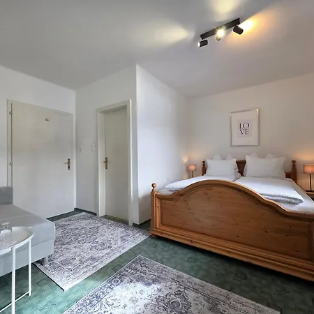 Hotel Fruehstueckspension *