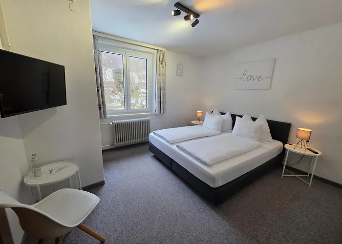 Hotel Fruehstueckspension *