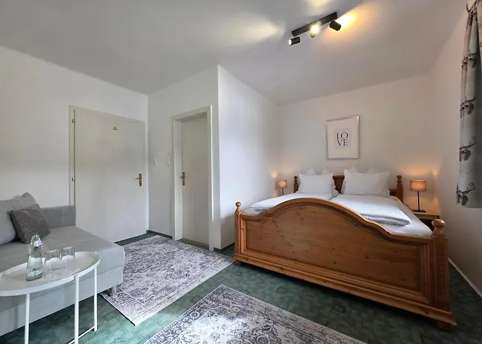 Hotel Fruehstueckspension *